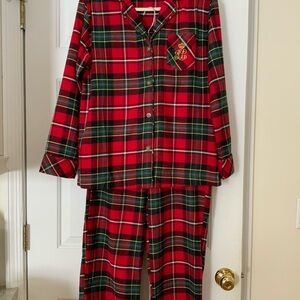 Ralph Lauren Red and Green Plaid women’s Pajama Set. Light weight flannel